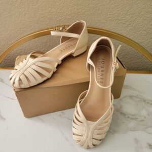 Journee Collection Fisherman Sandals